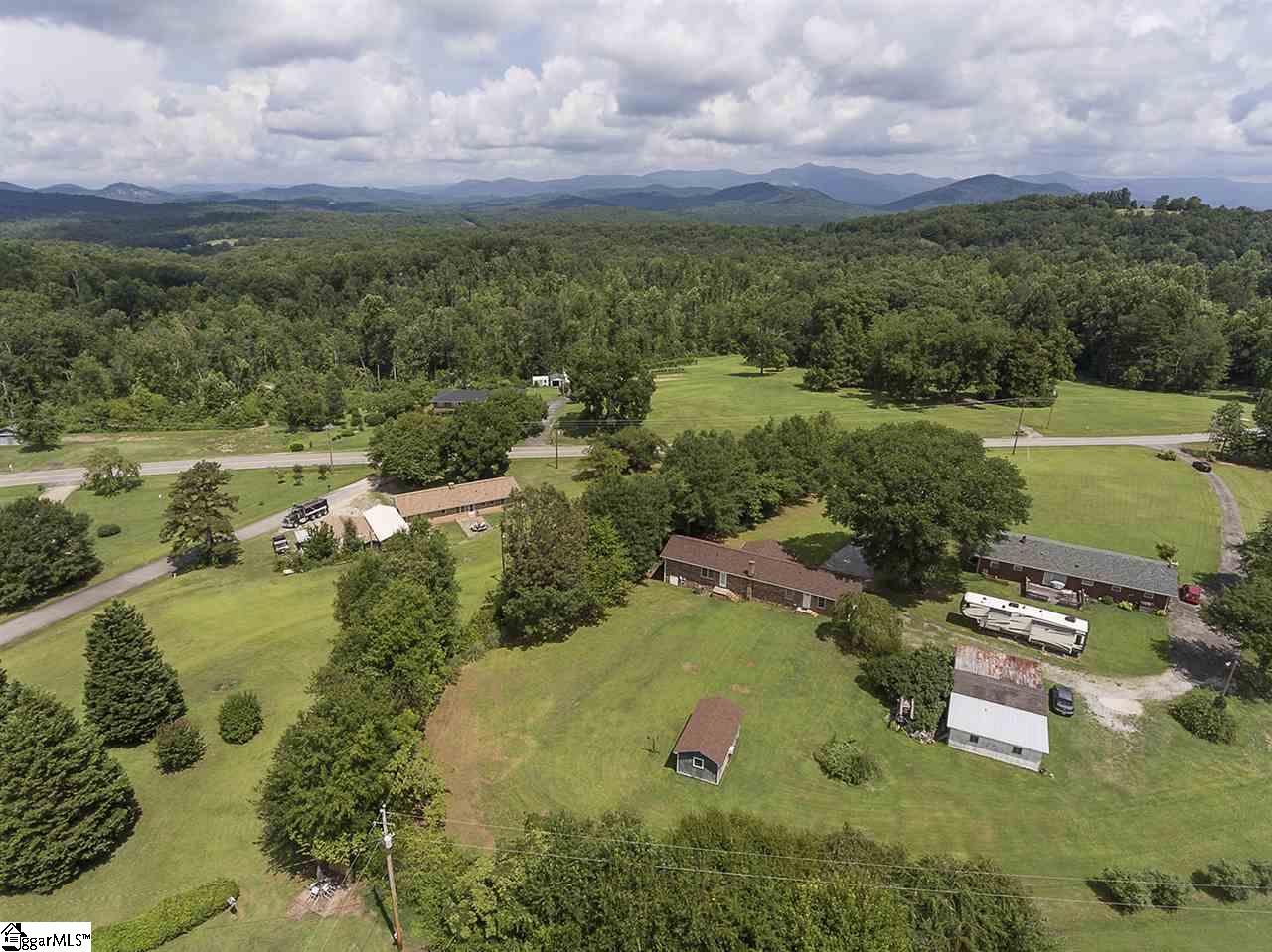 1414 Fox Squirrel Ridge Road Pickens, SC 29671 - Photo 7 of 31