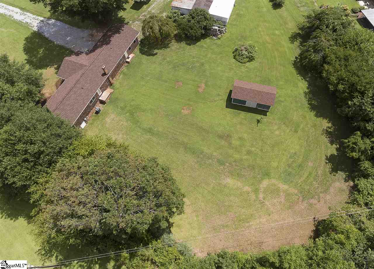 1414 Fox Squirrel Ridge Road Pickens, SC 29671 - Photo 9 of 31