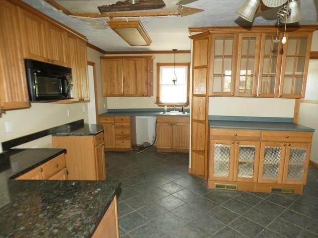 7718 Noblestown Road McDonald, PA 15057 - Photo 4 of 25 Gallery Image 4