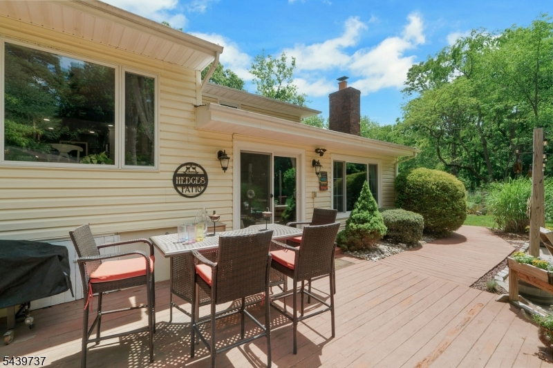 52 Stockton Road Summit, NJ 07901 - Photo 26 of 36