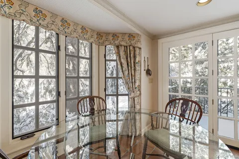 $4,950,000 | 549 Croton Lake Road, Bedford Corners, NY 10549