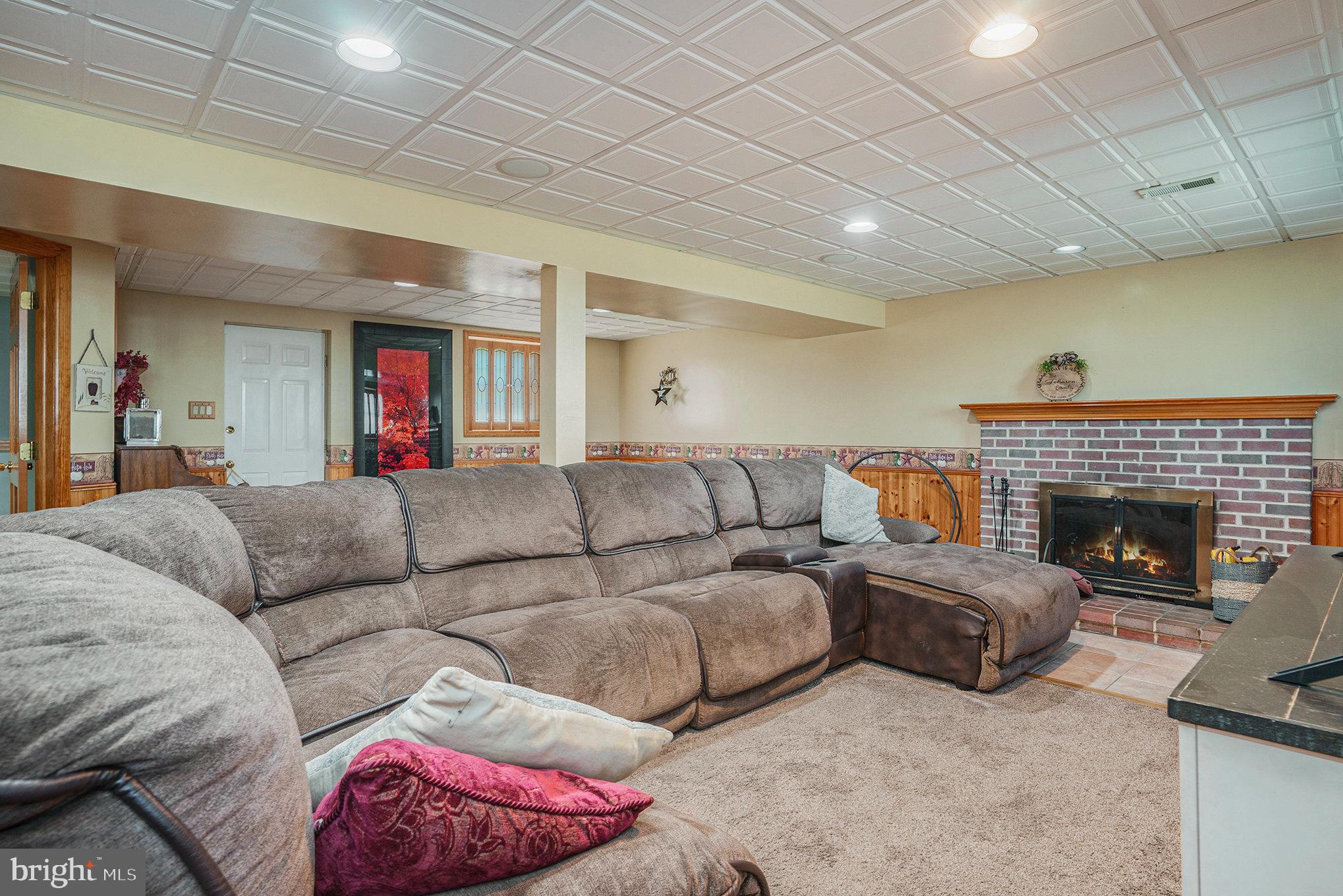 1304 Coatsbridge Road Williamstown, NJ 08094 - Photo 25 of 35 Gallery Image 25