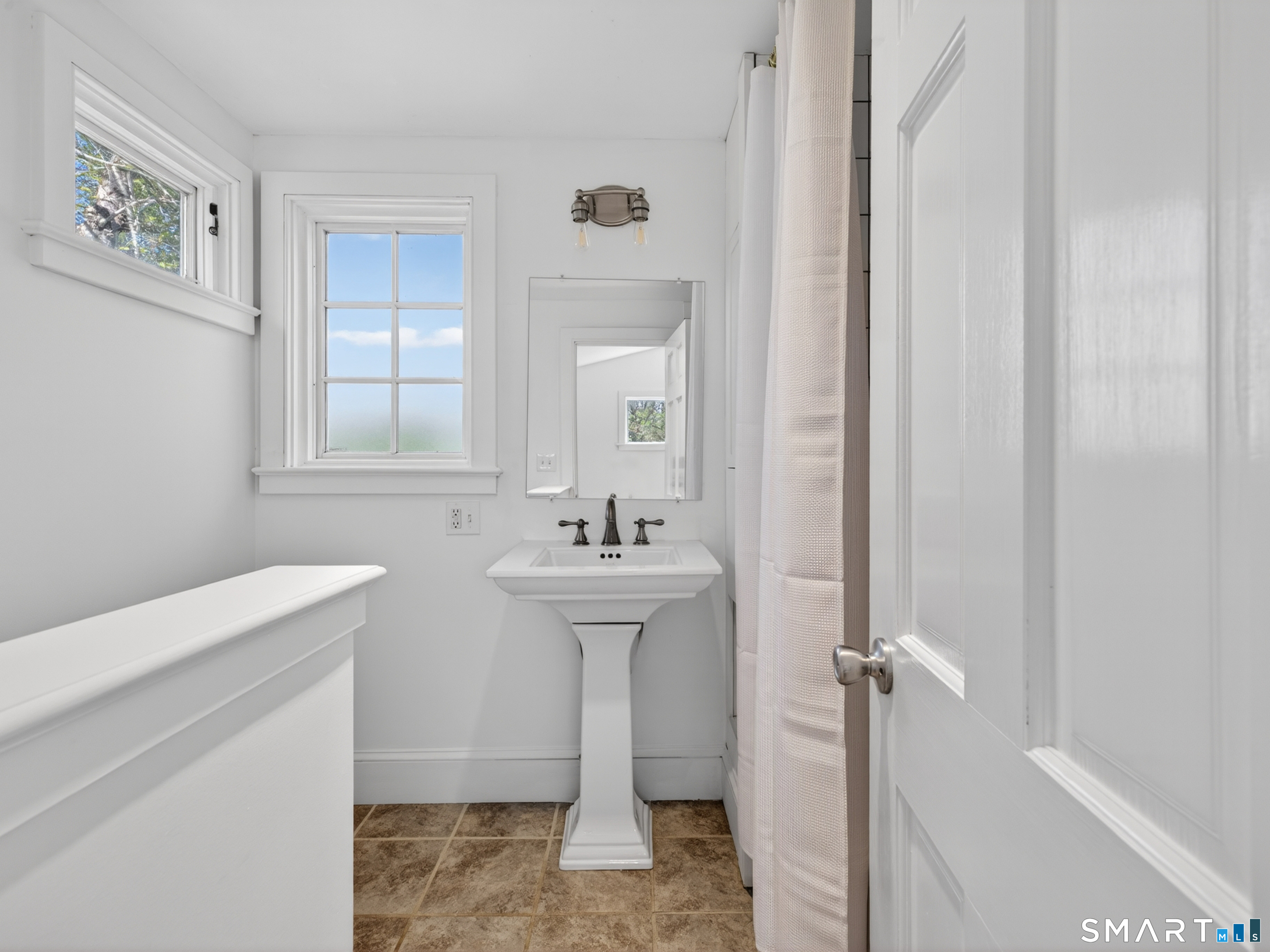 363 Farmholme Road Stonington, CT 06378 - Photo 16 of 39 Primary Bathroom with bathtub