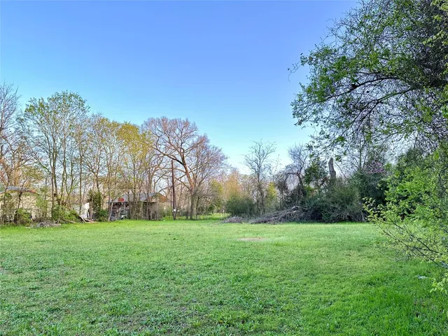 $219,000 | 1916 Hill Street, Bastrop, TX 78602