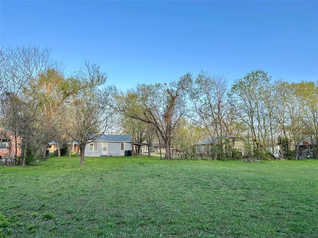 $219,000 | 1916 Hill Street, Bastrop, TX 78602