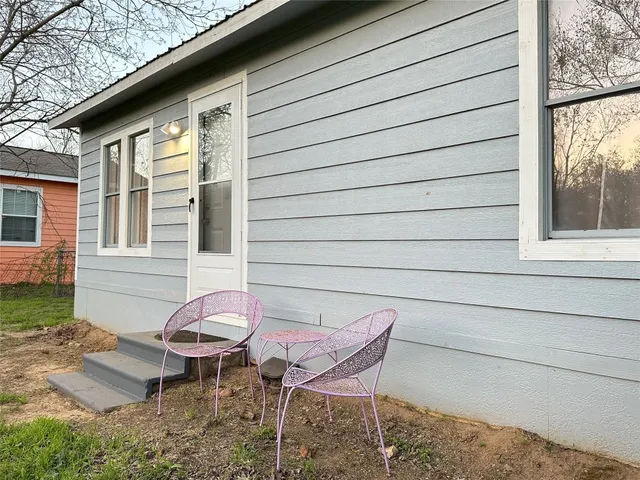 $219,000 | 1916 Hill Street, Bastrop, TX 78602