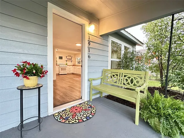 $219,000 | 1916 Hill Street, Bastrop, TX 78602