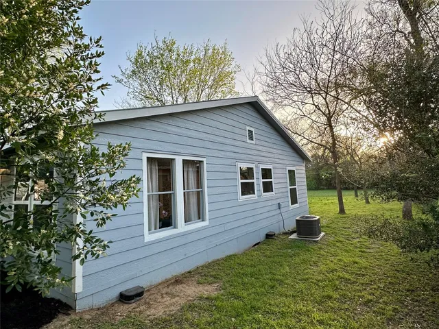 $219,000 | 1916 Hill Street, Bastrop, TX 78602