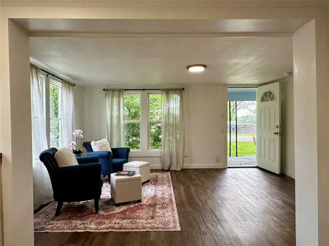 $219,000 | 1916 Hill Street, Bastrop, TX 78602