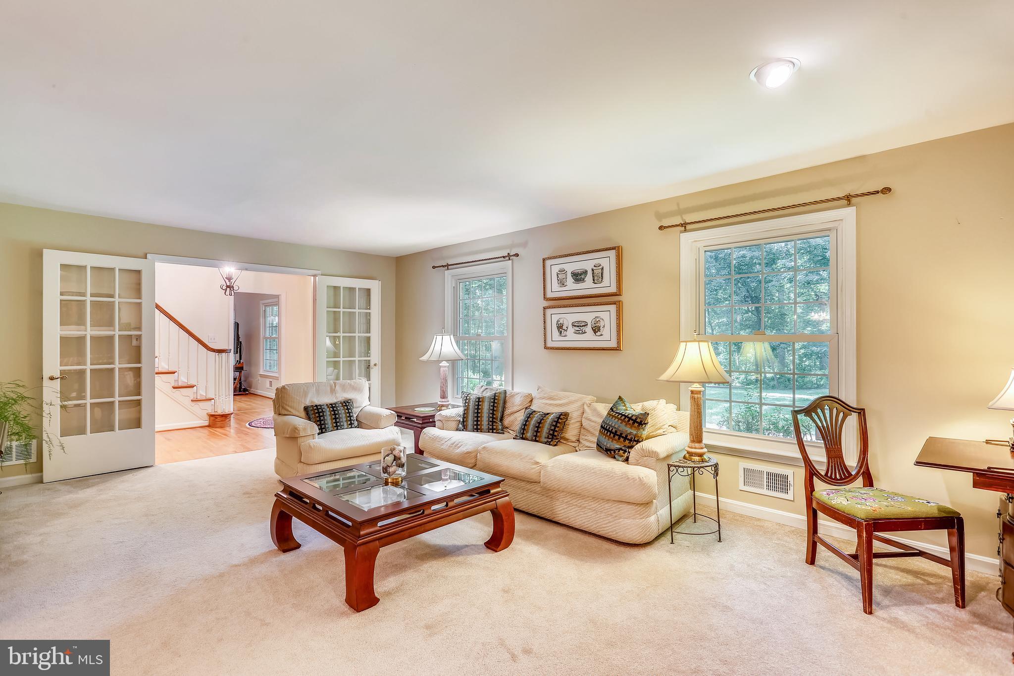9600 Brink Road Gaithersburg, MD 20882 - Photo 11 of 66 Large living room w/double French door entry