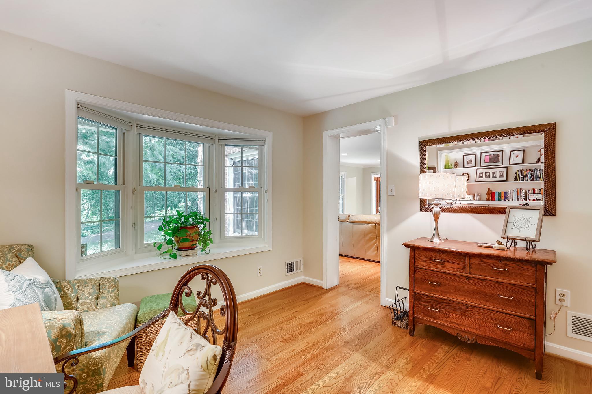 9600 Brink Road Gaithersburg, MD 20882 - Photo 22 of 66 5th bedroom/office with triple window