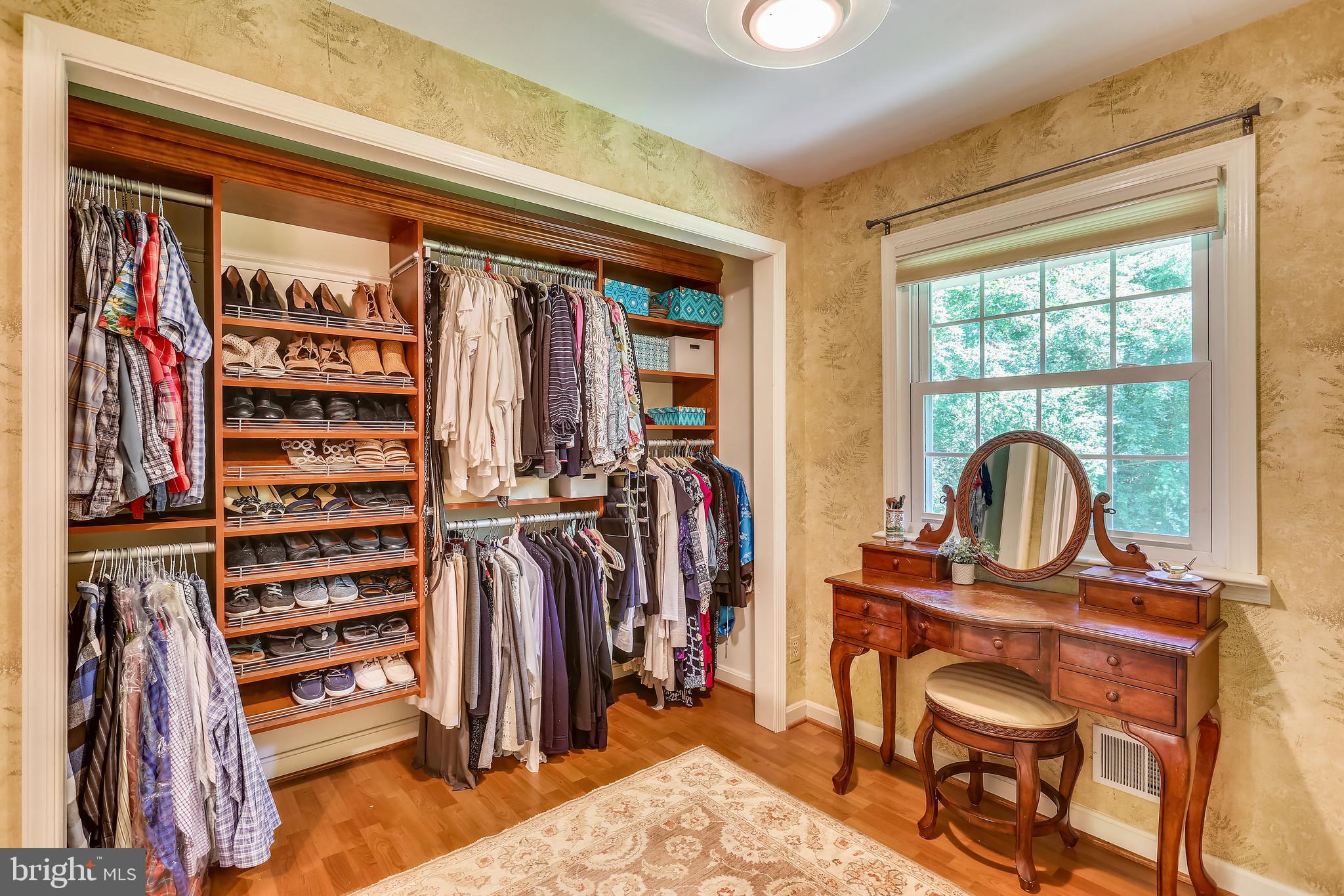 9600 Brink Road Gaithersburg, MD 20882 - Photo 33 of 66 Primary suite closet w/custom organizer