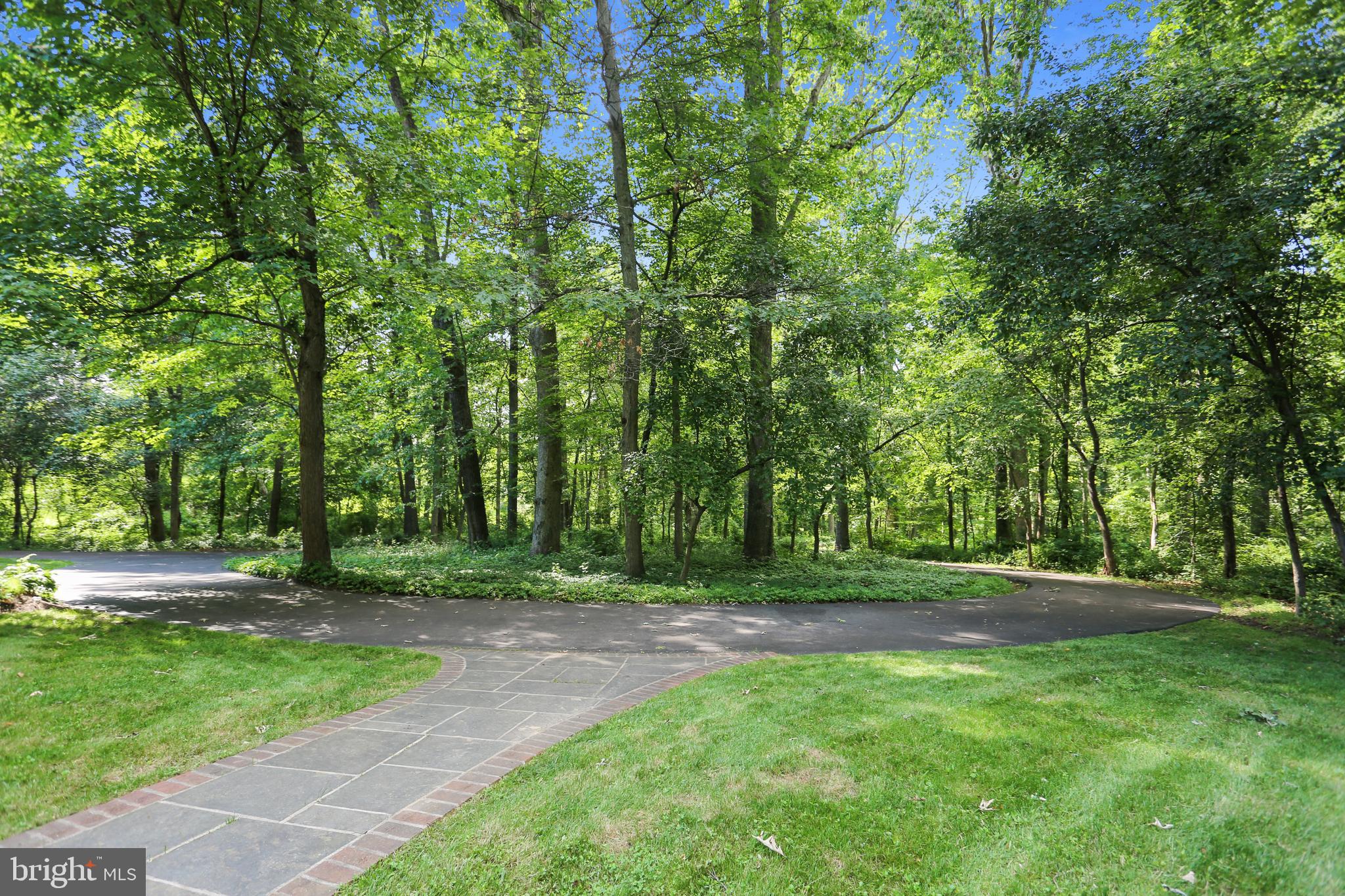 9600 Brink Road Gaithersburg, MD 20882 - Photo 66 of 66 Private drive w/plenty of space for guest parking
