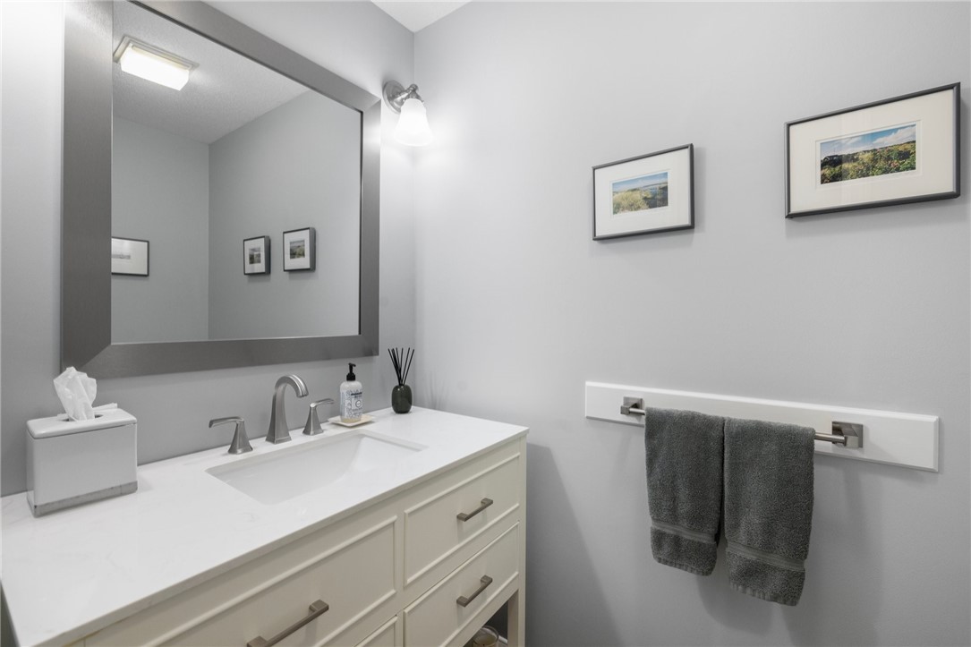 5570 Post Road, Unit 7 Warwick, RI 02818 - Photo 23 of 44