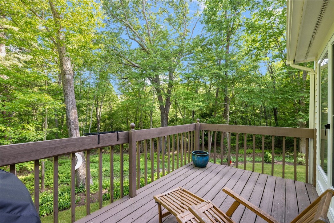 5570 Post Road, Unit 7 Warwick, RI 02818 - Photo 43 of 44