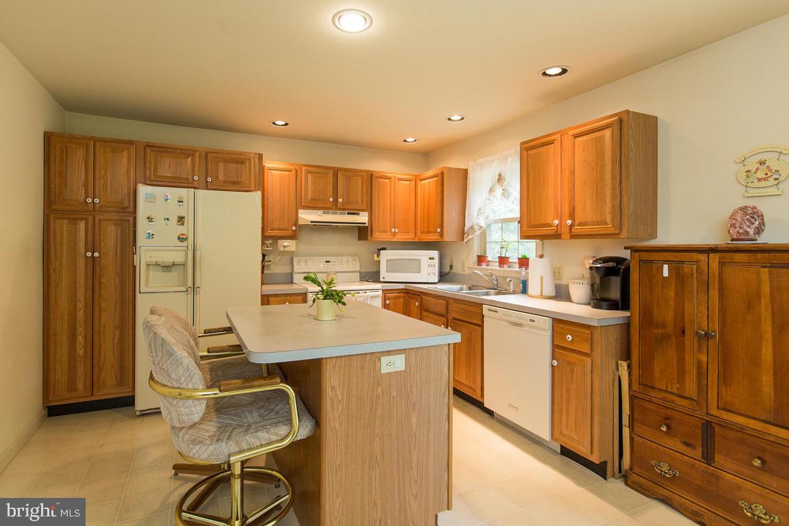 142 Snavely Mill Road Lititz, PA 17543 - Photo 22 of 70