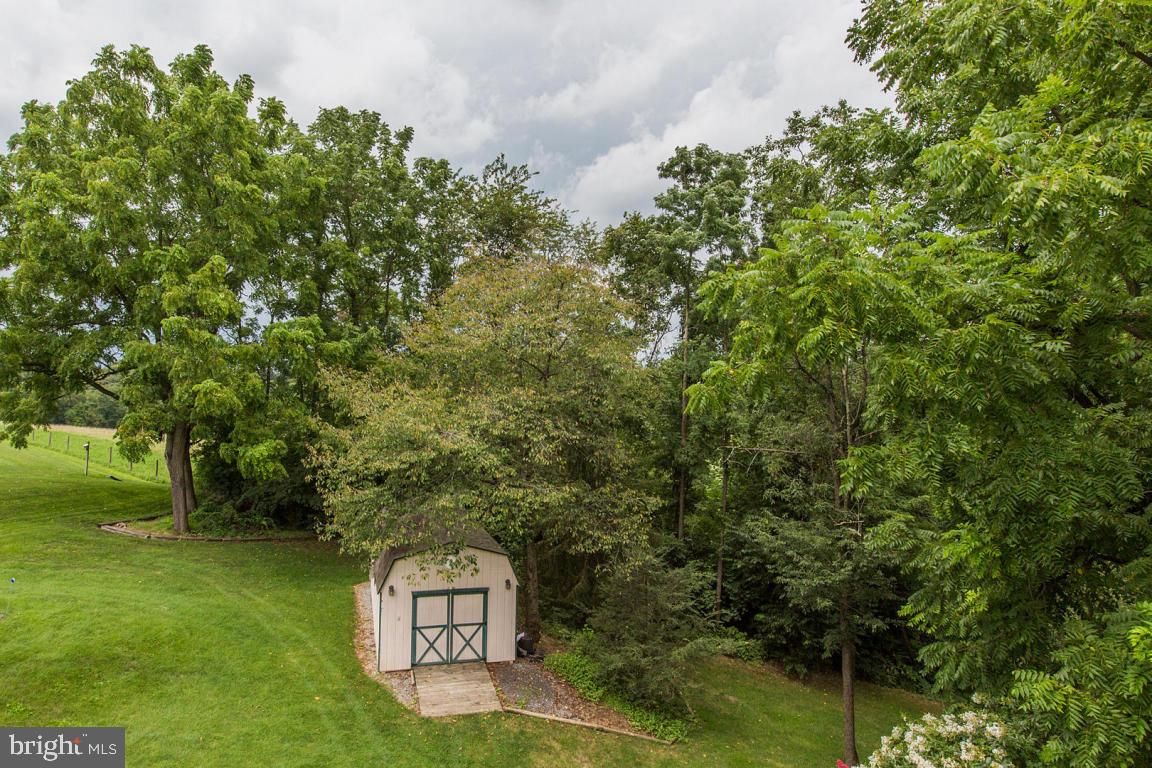 142 Snavely Mill Road Lititz, PA 17543 - Photo 37 of 70
