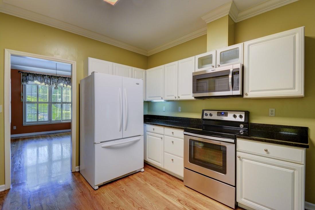 16 Radisson Cove Oak Ridge, TN 37830 - Photo 11 of 17 16radisonkit3