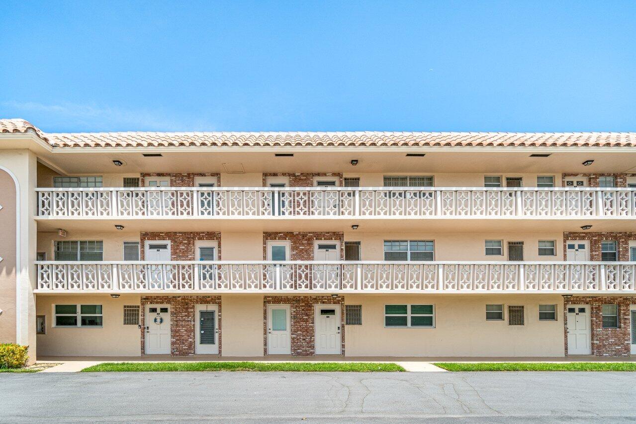 400 Northeast 20th Street, Unit B315 Boca Raton, FL 33431 - Photo 4 of 48 004-400Northeast20thStreet-BocaRaton-FL-