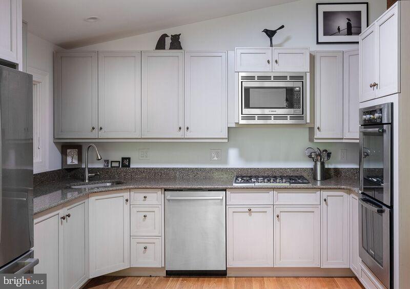 310 South Chester Road Swarthmore, PA 19081 - Photo 12 of 41 Kitchen
