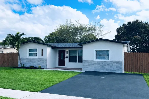 $549,900 | 6520 Kimberly Boulevard, North Lauderdale, FL 33068