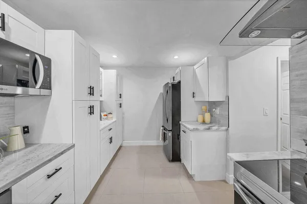 $549,900 | 6520 Kimberly Boulevard, North Lauderdale, FL 33068