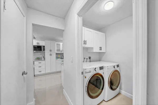 $549,900 | 6520 Kimberly Boulevard, North Lauderdale, FL 33068