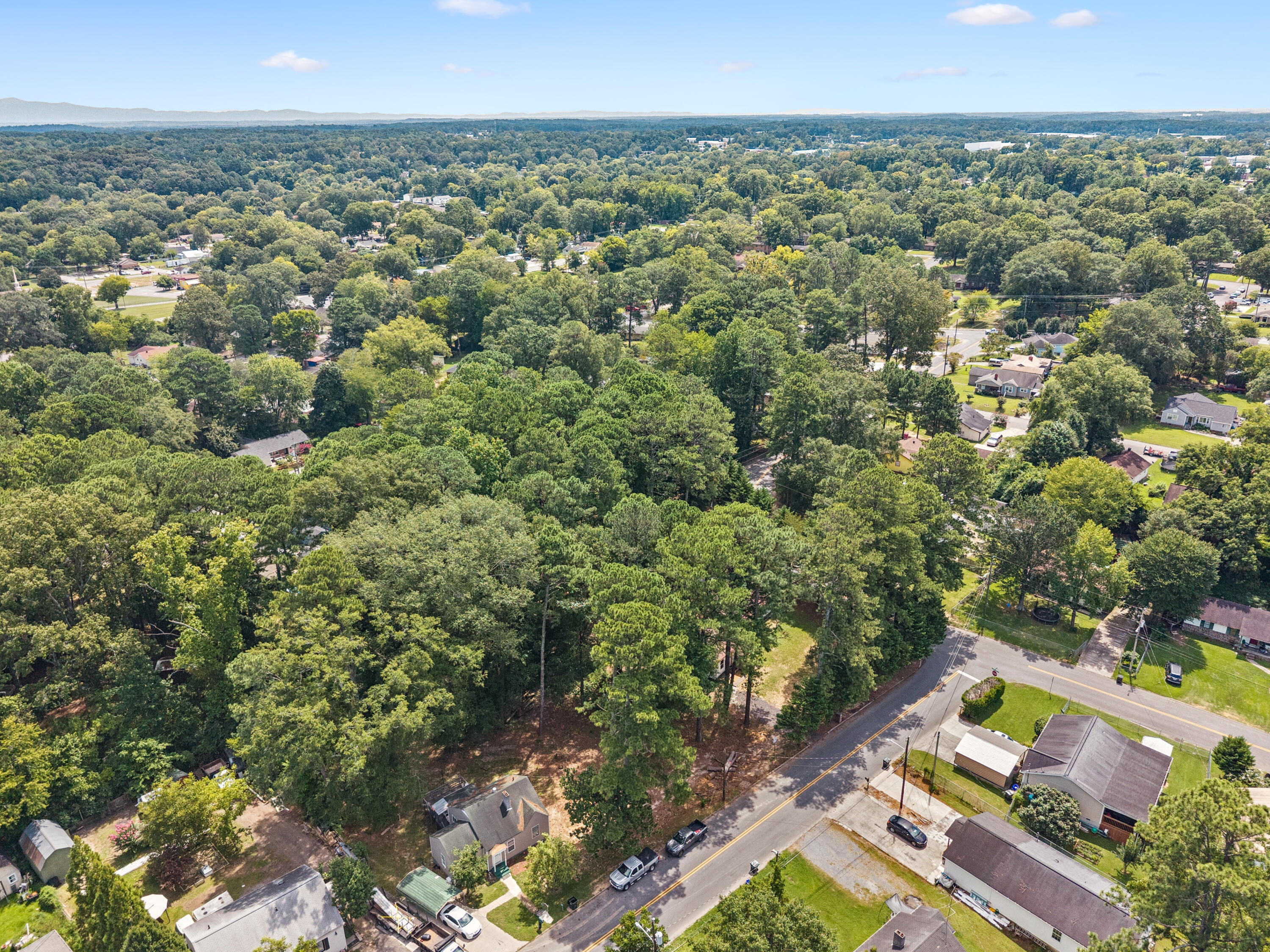 606 Virginia Avenue Dalton, GA 30721 - Photo 36 of 38 43-print-06 Virginia Ave Dalton - 043