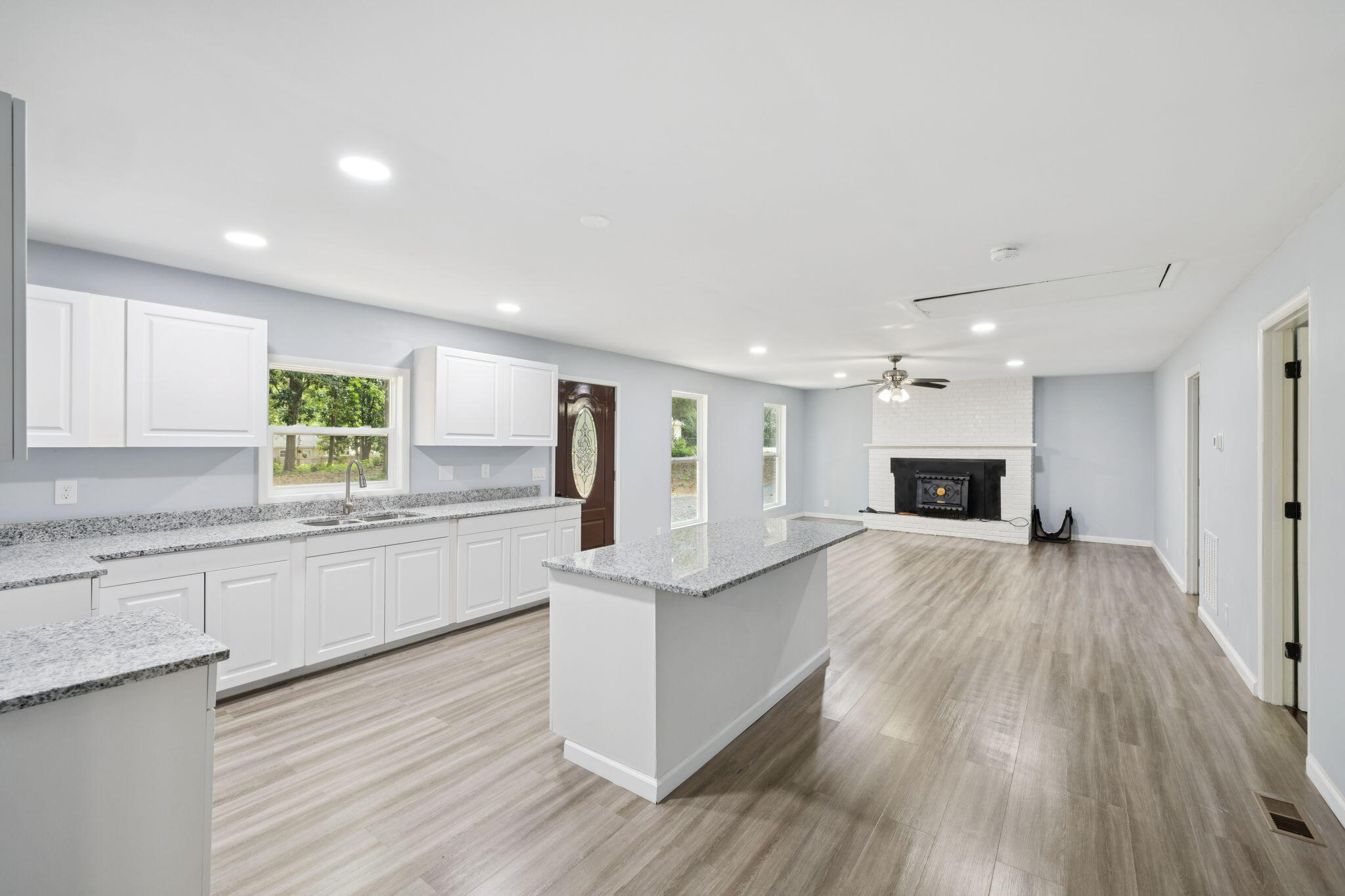 606 Virginia Avenue Dalton, GA 30721 - Photo 4 of 38 13-web-or-mls-06 Virginia Ave Dalton - 0