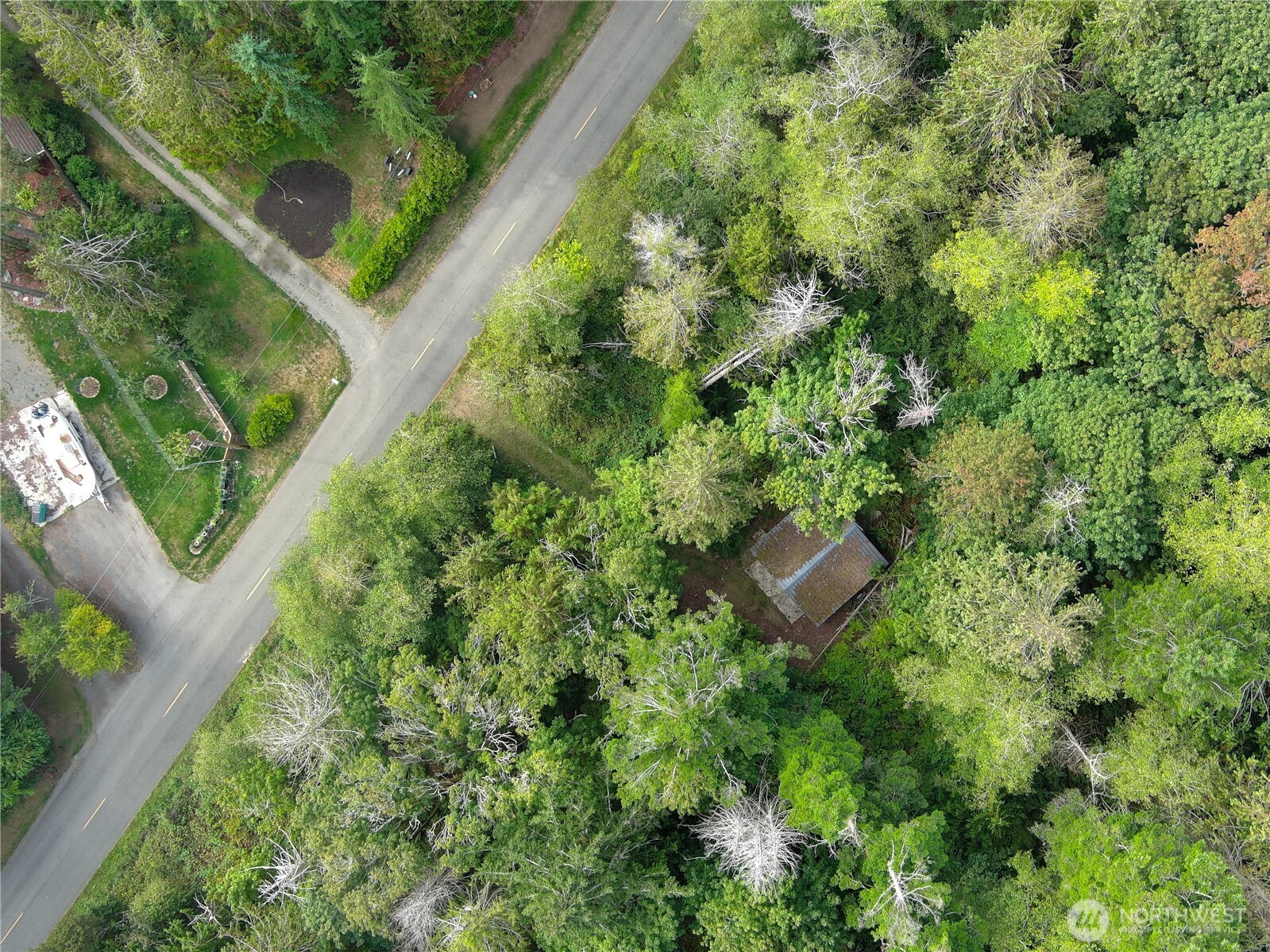500 Griffith Point Road Nordland, WA 98358 - Photo 8 of 32