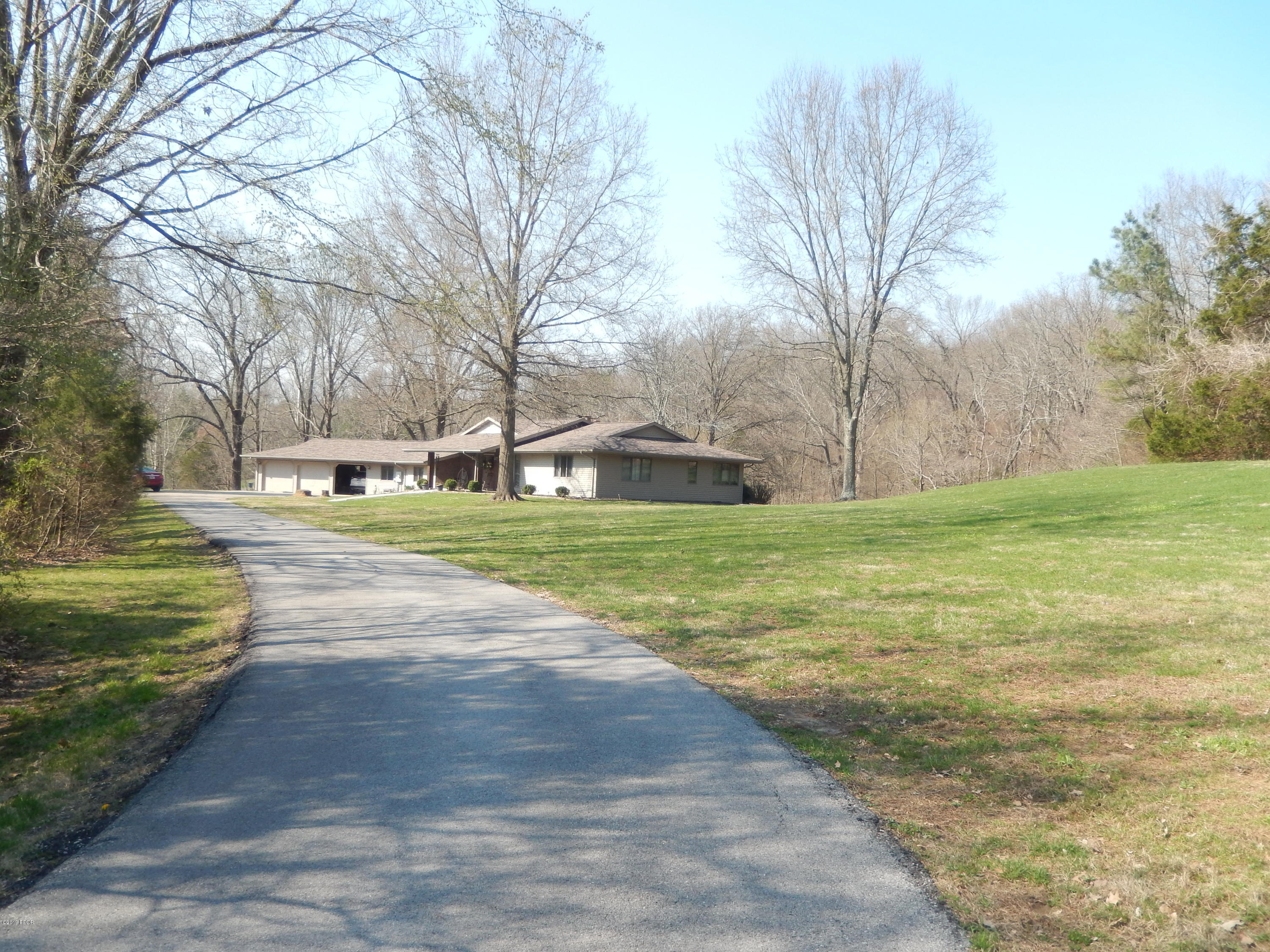2265 Lick Creek Road Anna, IL 62906 - Photo 7 of 50