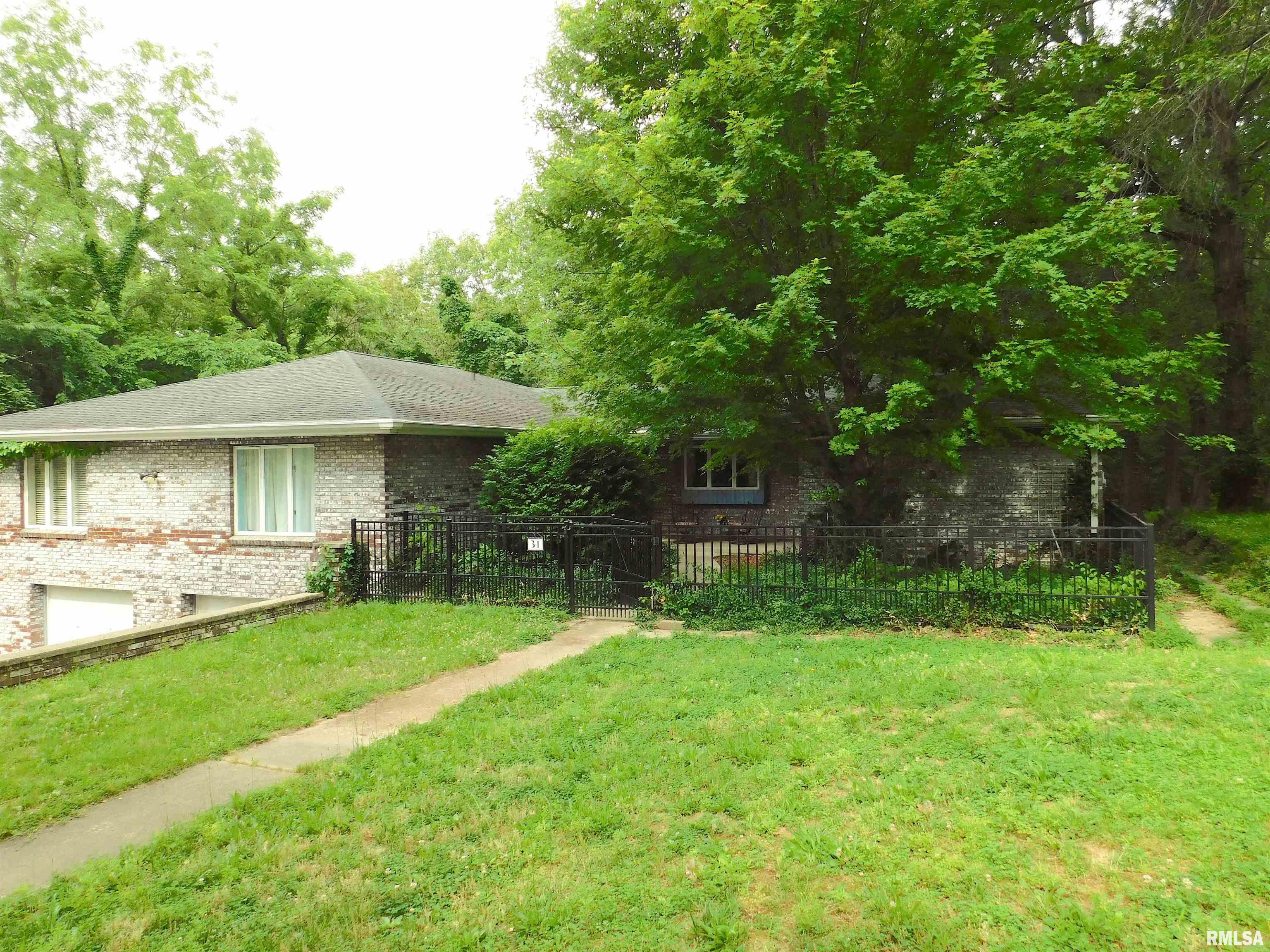 31 Penacook Drive Rochester, IL 62563 - Photo 2 of 41