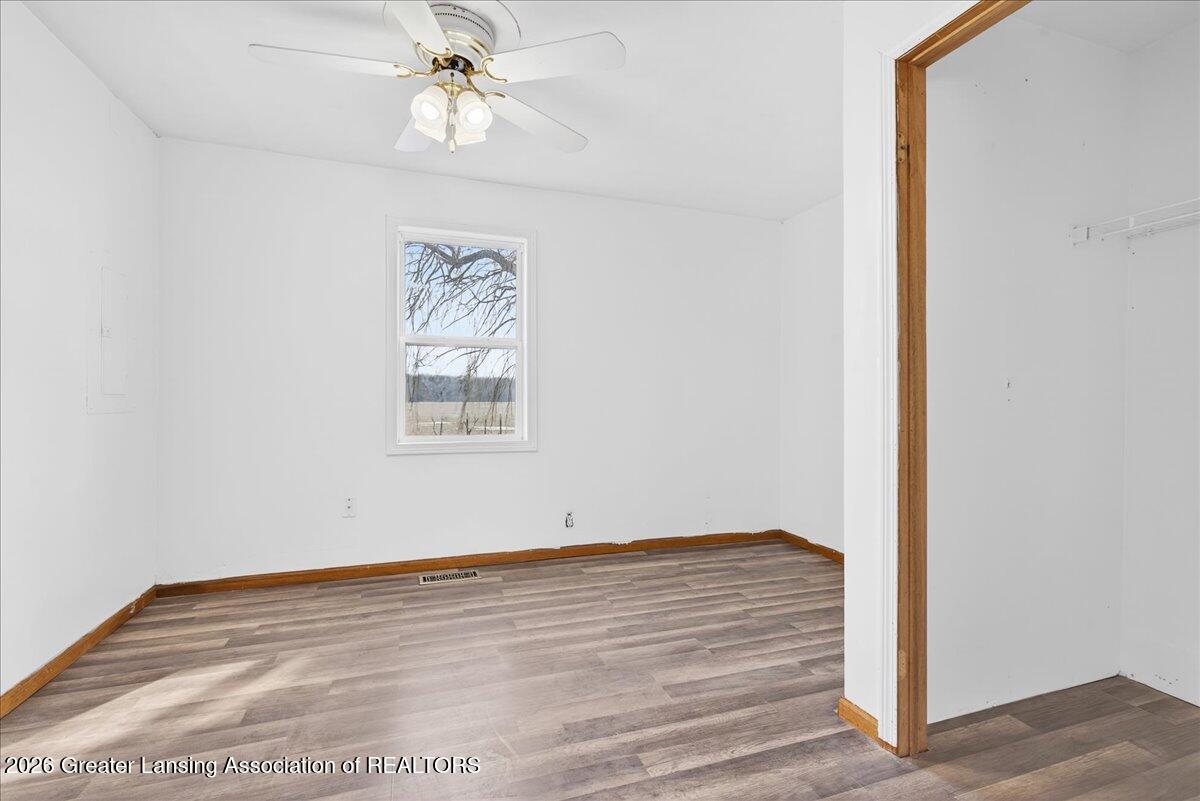 4210 East Hayes Road Ashley, MI 48806 - Photo 5 of 42 12-Media Jett - 10