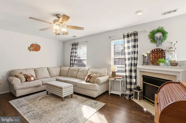 $289,000 | 1544 Ben Franklin Court, Mays Landing, NJ 08330