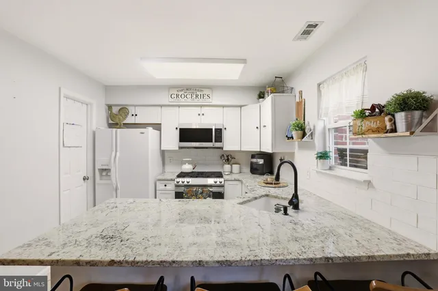 $289,000 | 1544 Ben Franklin Court, Mays Landing, NJ 08330