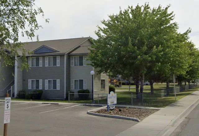 $883 | 1181 Grandridge Road, Grandview, WA 98930