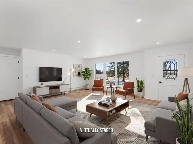 $649,999 | W2276 Ourtown Road, Lima, WI 53085