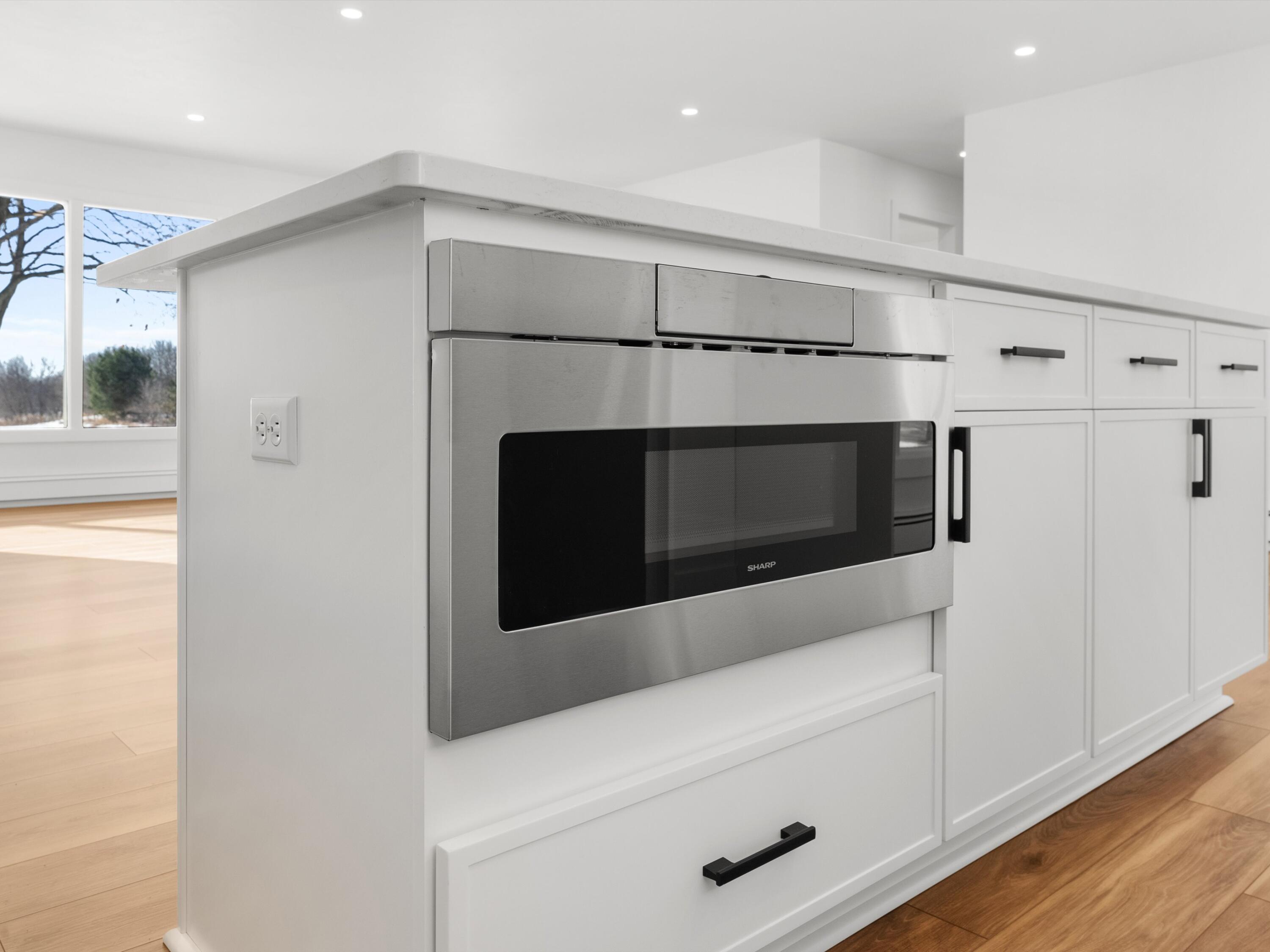 W2276 Ourtown Road Lima, WI 53085 - Photo 6 of 32 Microwave Included