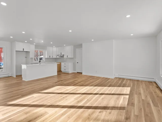 $649,999 | W2276 Ourtown Road, Lima, WI 53085