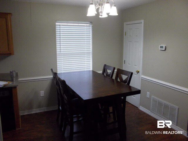 13241 Labradors Run Foley, AL 36535 - Photo 4 of 16 Dining