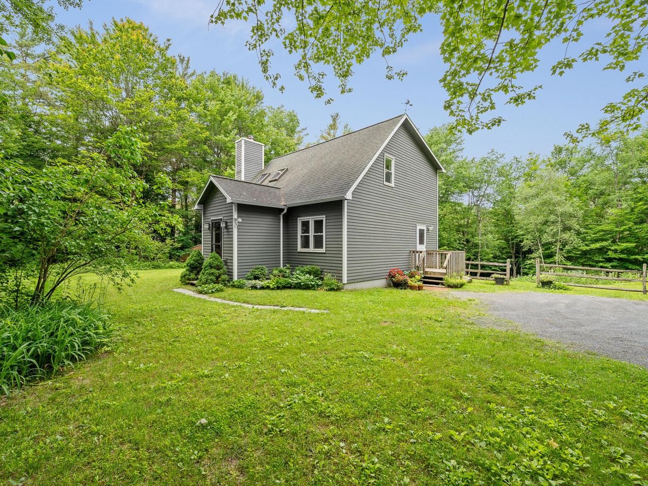 98 Leary Road Jericho, VT 05465 - Photo 3 of 47