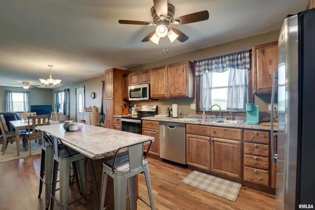 $999,044 | 2629-2641 County Road 300 North, Liberty, IL 62347