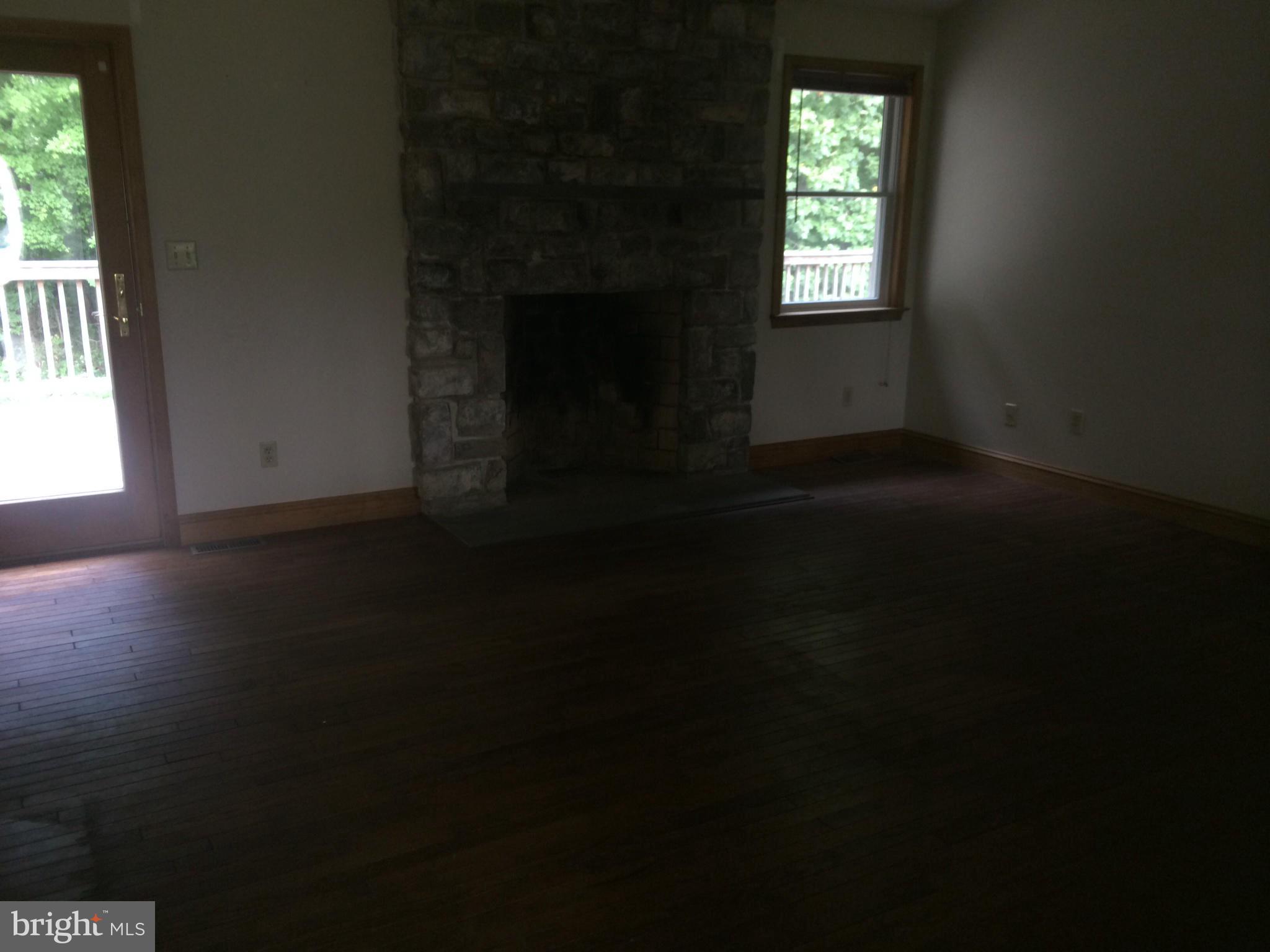 1120 Priestford Road Street, MD 21154 - Photo 15 of 29 Living Room