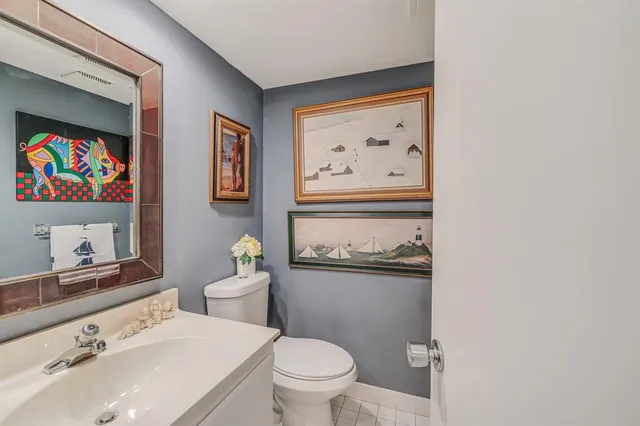 $259,000 | 3520 Oaks Way, Unit 809, Pompano Beach, FL 33069