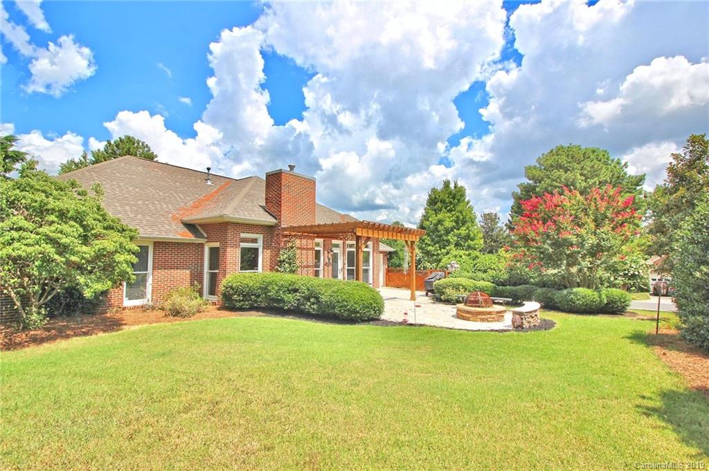 112 Sea Island Boulevard Fort Mill, SC 29708 - Photo 14 of 48