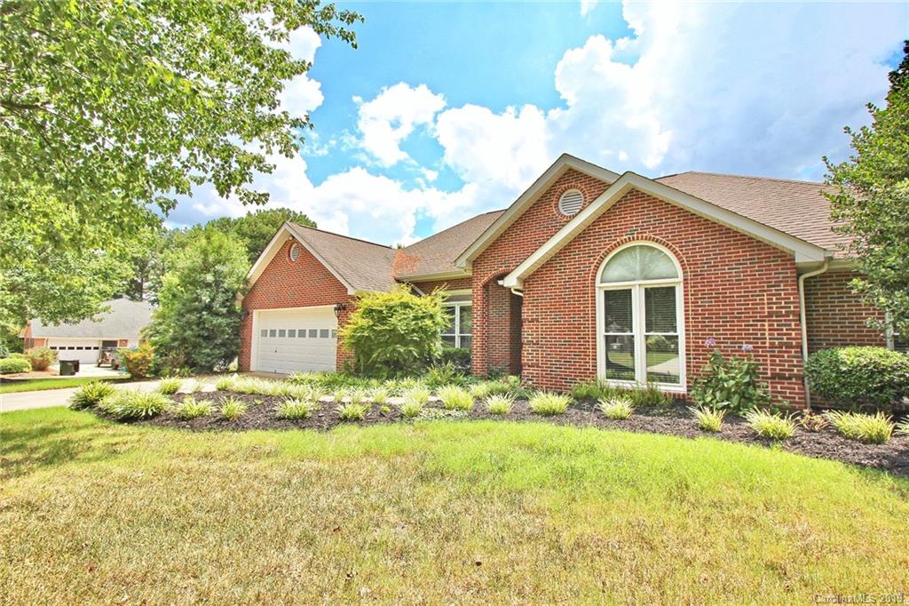 112 Sea Island Boulevard Fort Mill, SC 29708 - Photo 4 of 48