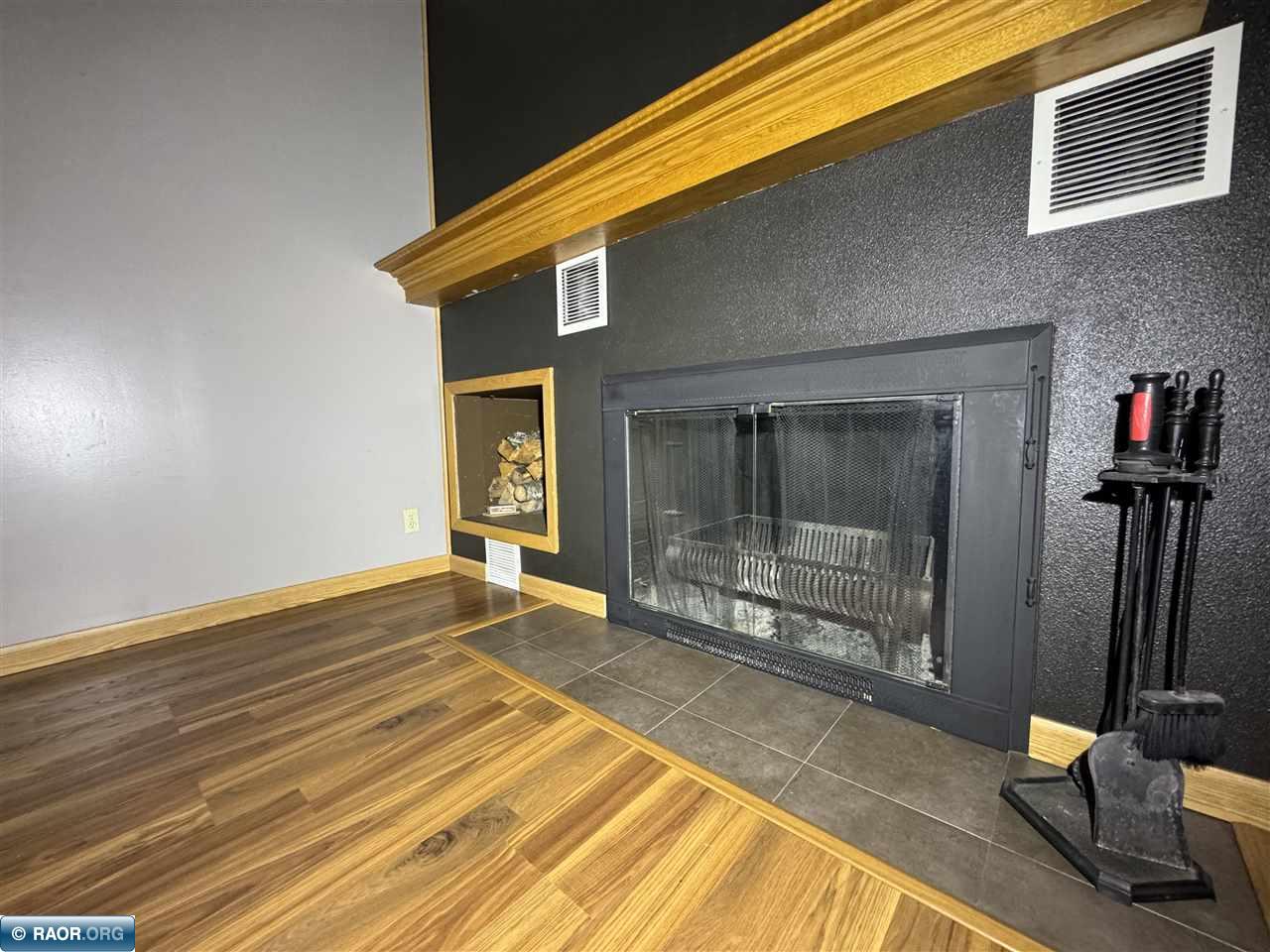 8909 Palm Road Britt, MN 55710 - Photo 11 of 50