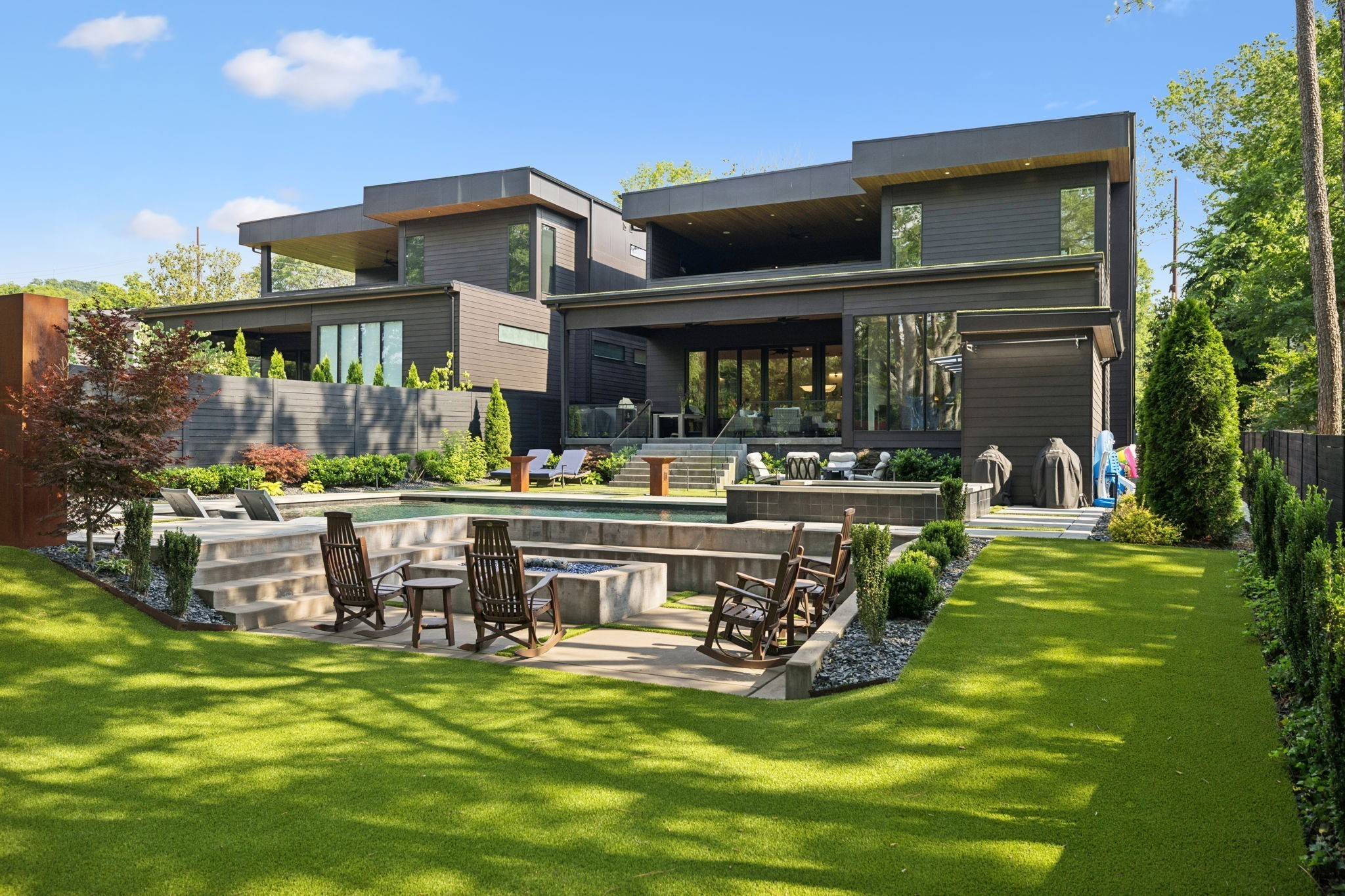 3916 Harding Place Nashville, TN 37215 - Photo 64 of 85