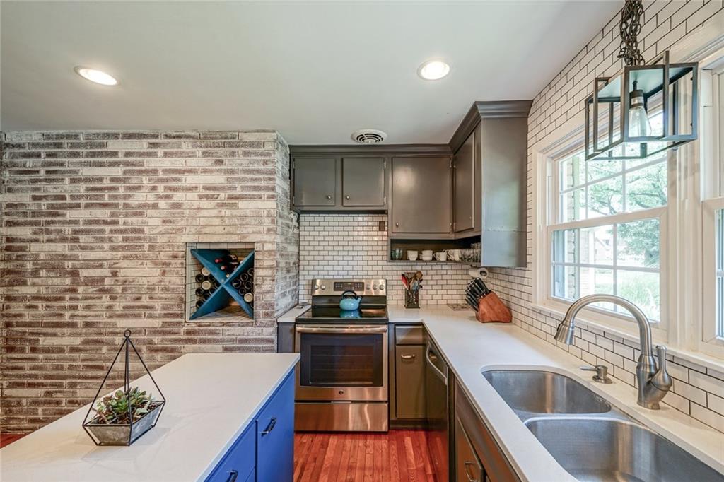 29 Bennett Road Carmel, IN 46032 - Photo 13 of 39 Gallery Image 13