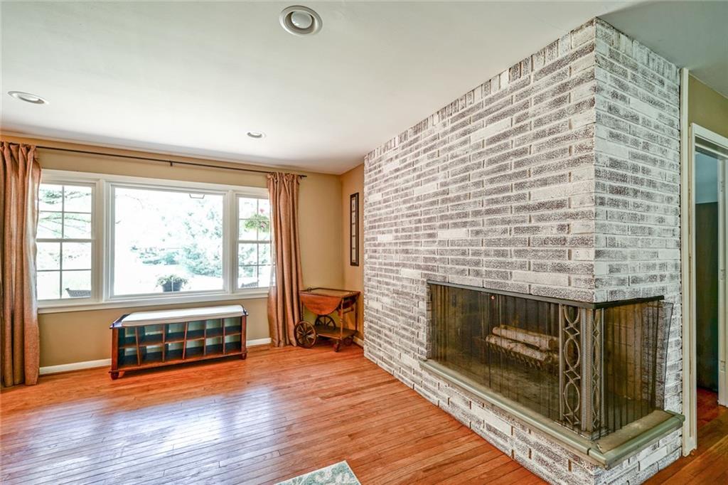 29 Bennett Road Carmel, IN 46032 - Photo 8 of 39 Gallery Image 8